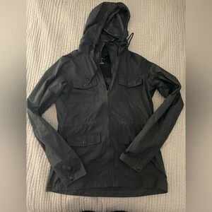 Mountain hardwear lightweight Hooded Jacket